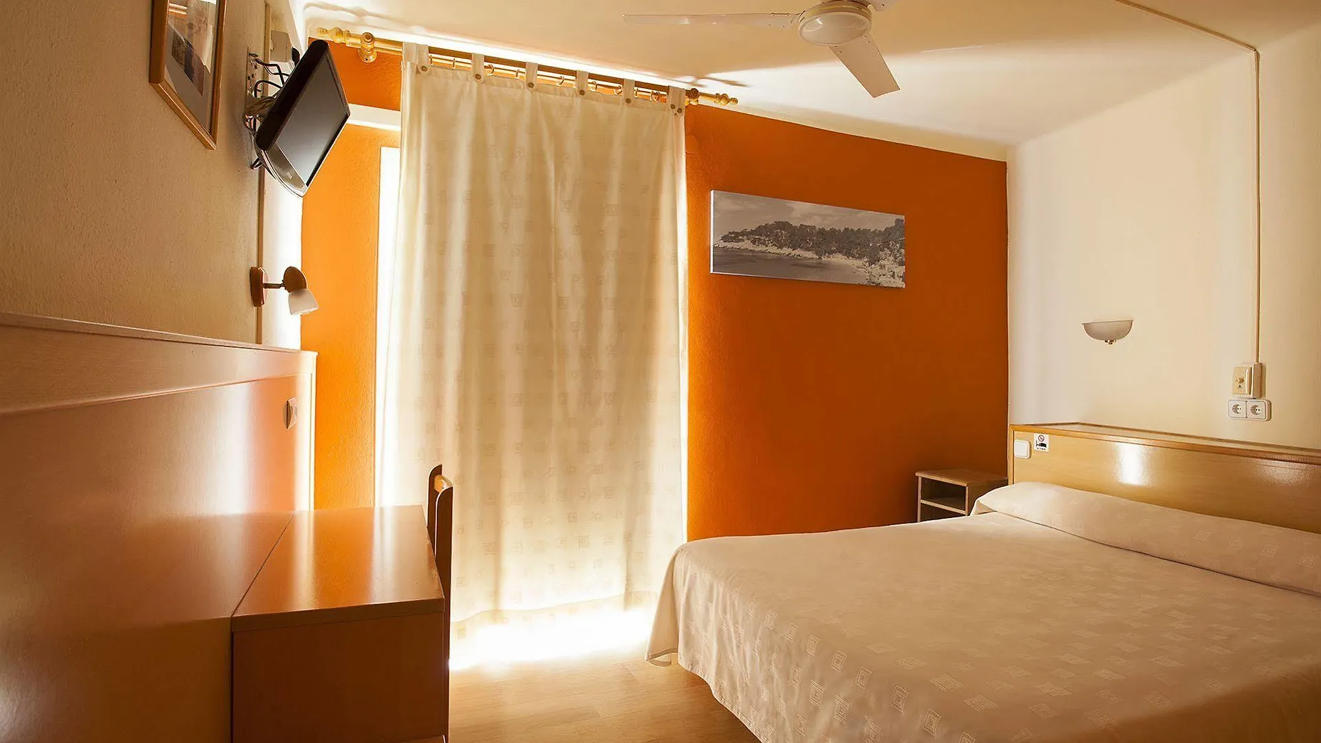 Hostal Residencia Europa Punico Hotel Ibiza Town